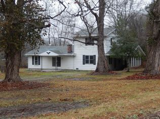 835 Jim Town Loop, Anna, IL 62906