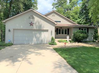 16092 Menominee Dr, Plymouth, IN 46563