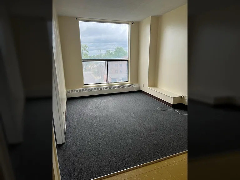 401 Princess St — Photo 20