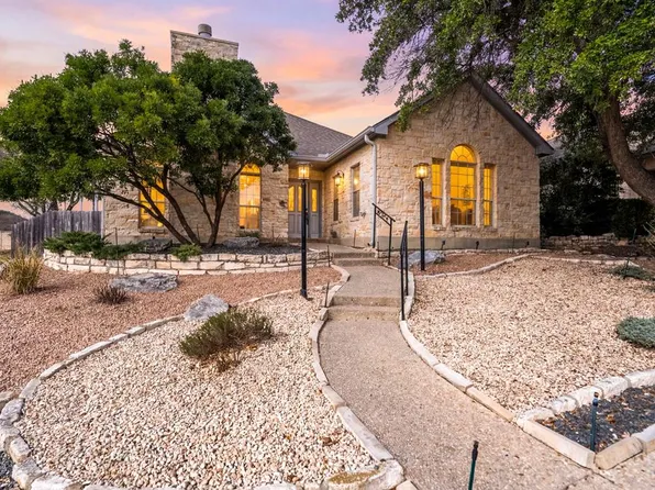 144 Saint Andrews Loop E, Kerrville, TX 78028