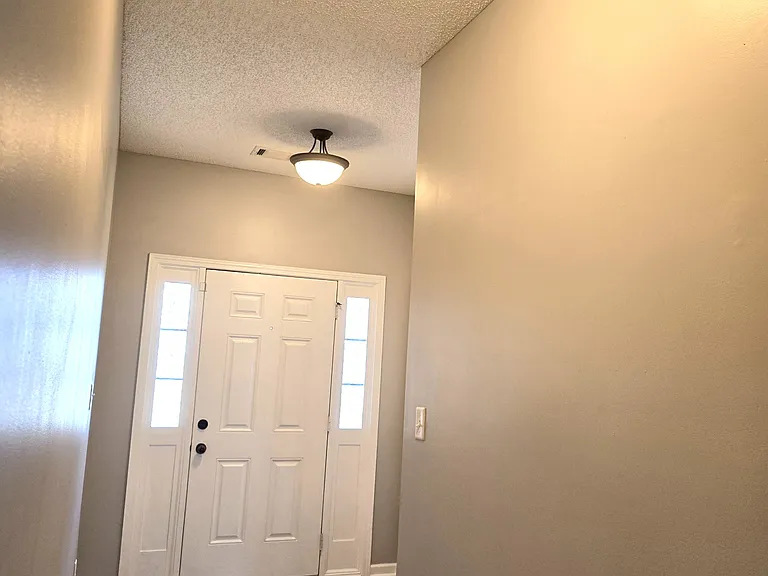 207 Station Way — Photo 3