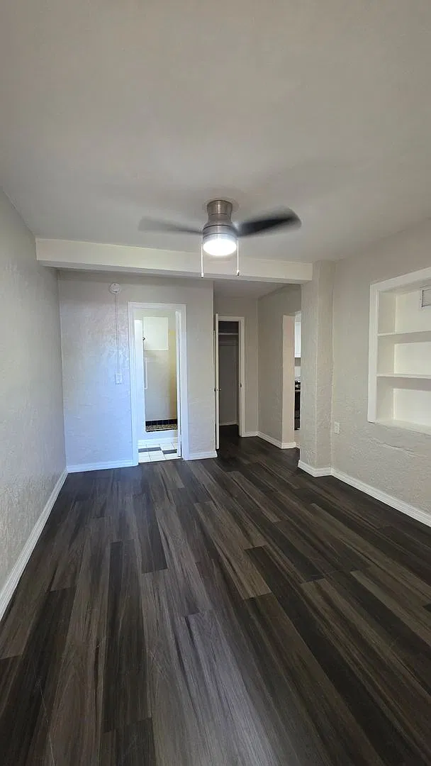 * Half Off 1st Month's Rent With 13 Month Lease * — Photo 2