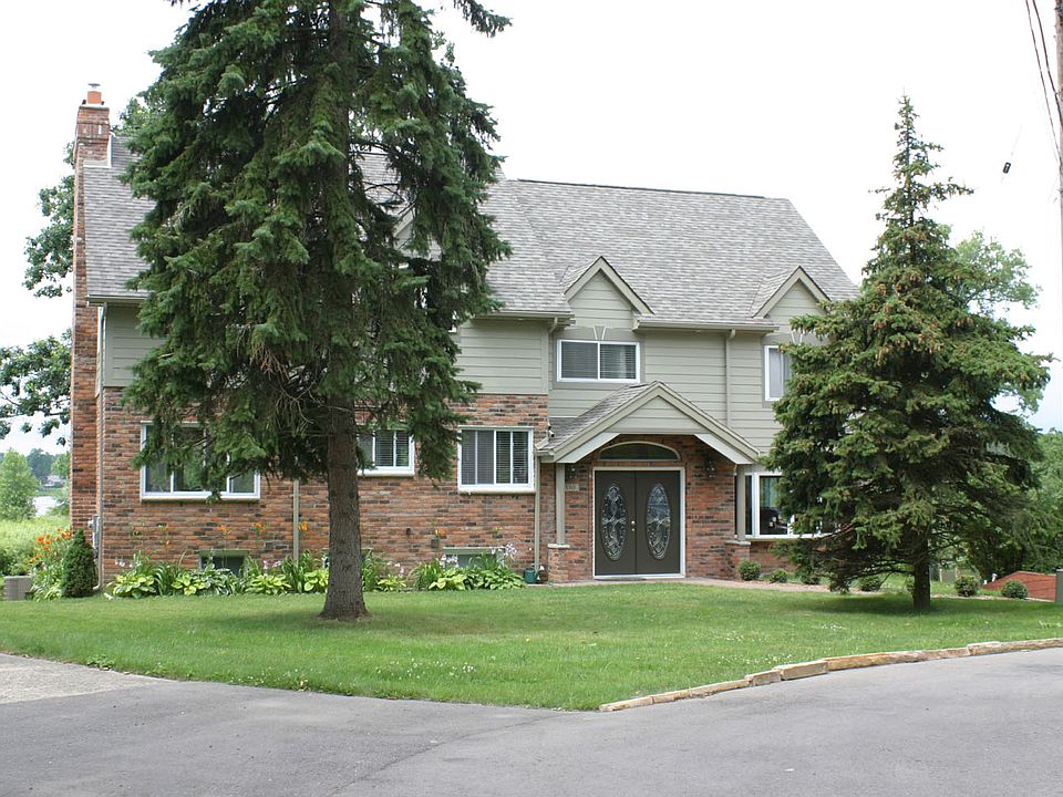 1st image of 2880 Chadwick Dr