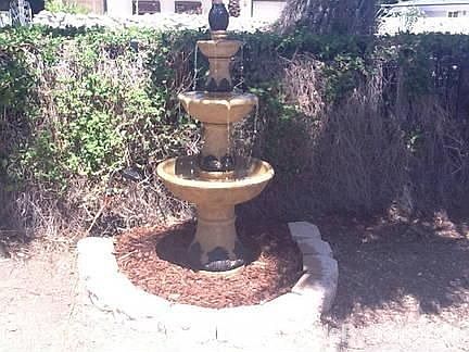 3rd image of 907 E Paseo El Mirador