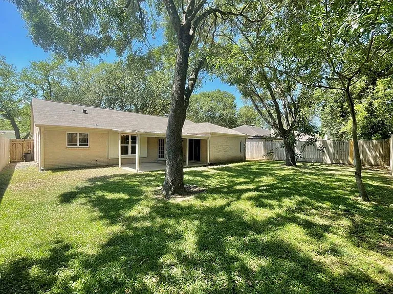 22526 Carter Moir Ln — Photo 16