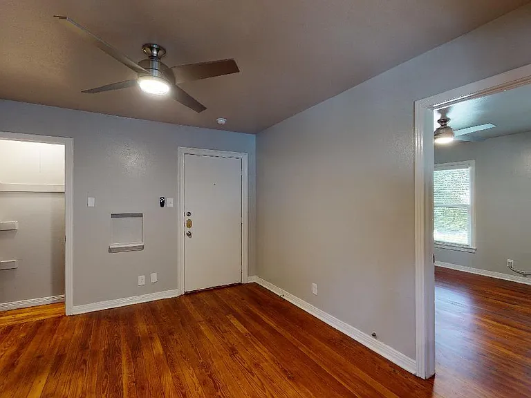 4515 Junius St — Photo 40