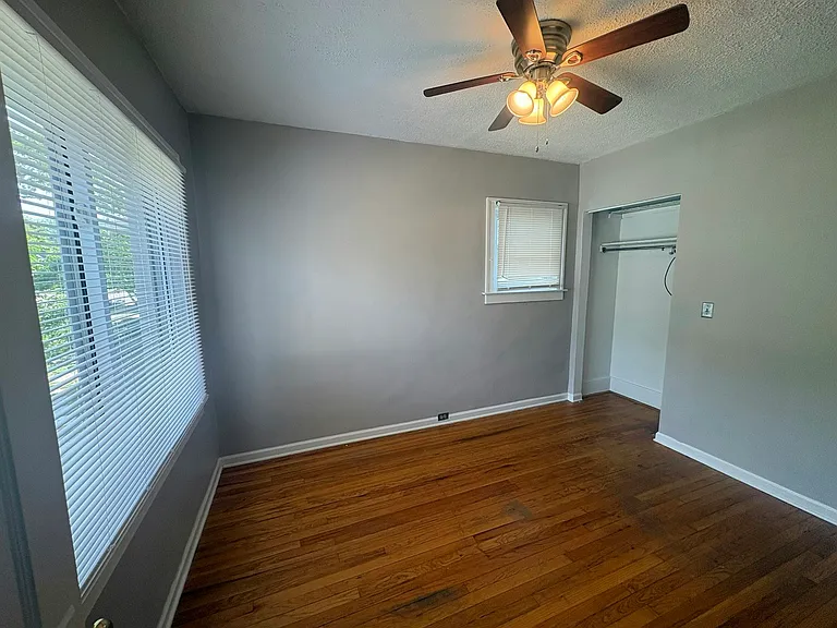 344 Vester St — Photo 15