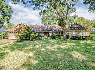 1161 Northbrook Dr, Pensacola, FL 32504