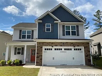 4 bed, 2.5 bath, 1904 sqft, $1,975 — Photo 1
