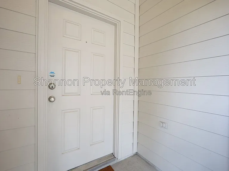 1203 Lavender Shade Ct — Photo 2
