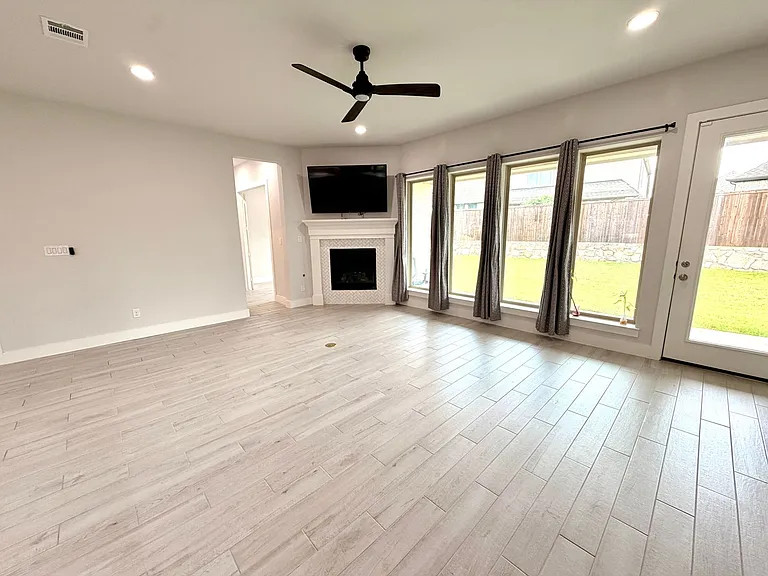 3810 Rutledge Dr — Photo 11