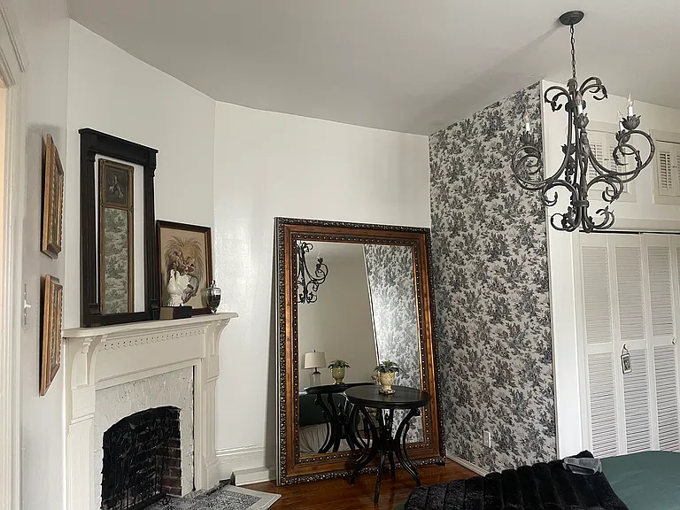 315 S Margin St — Photo 24