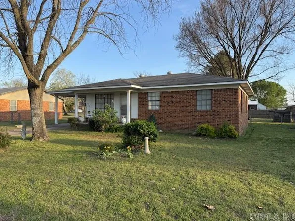 1937 Scott St, Pocahontas, AR 72455