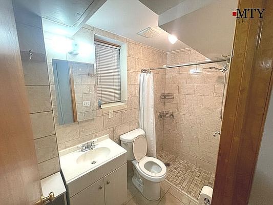 5th image of 45-27 40th St #1B