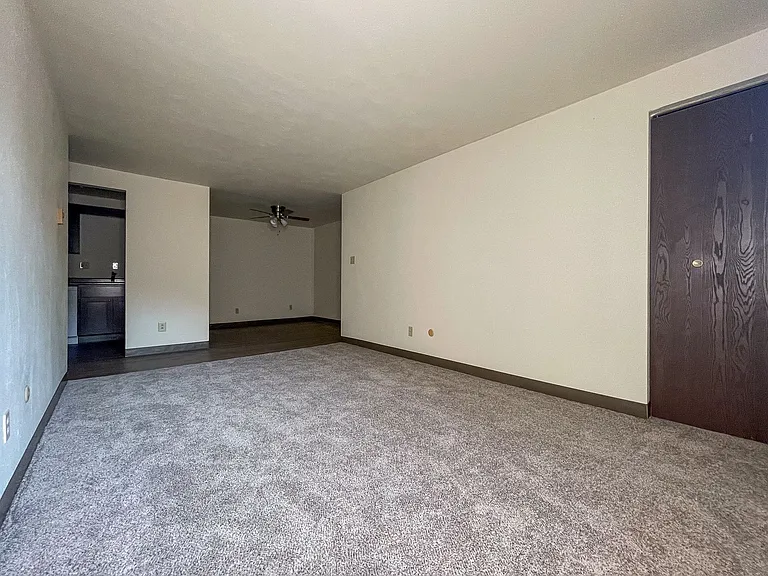 The Meadows Apartments (NEW) — Photo 12