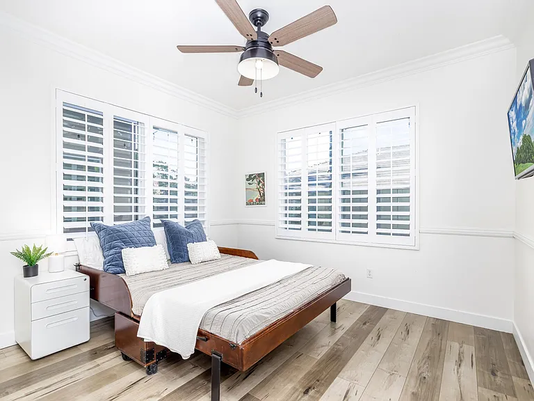 28080 Hayward Dr — Photo 10