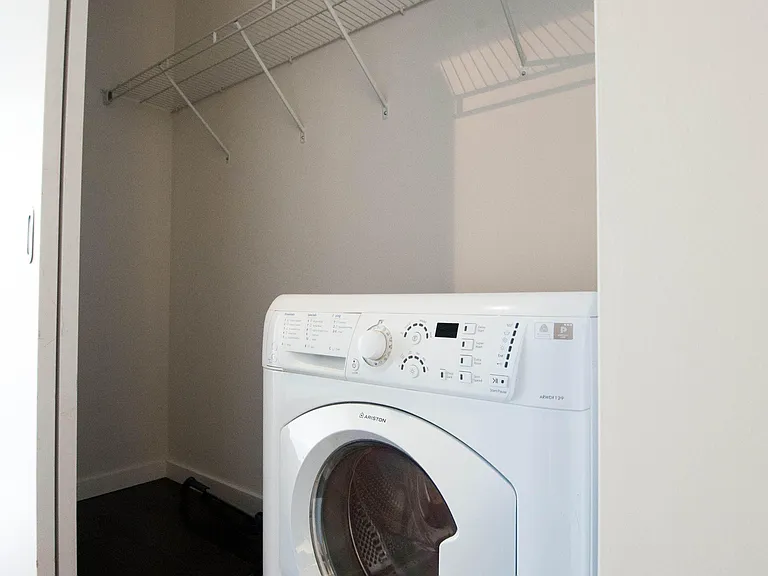 32 Trolley Cres #511 — Photo 9