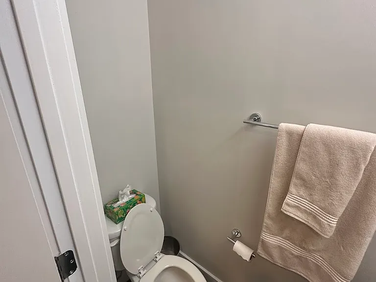 14566 Lake Vista Dr — Photo 76