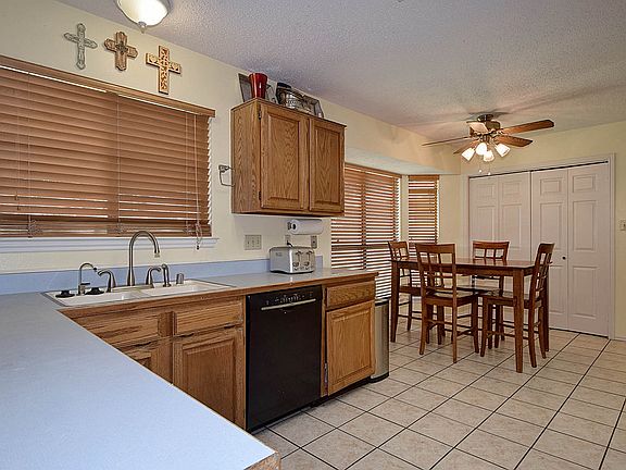 2nd image of 1518 Danehill Dr