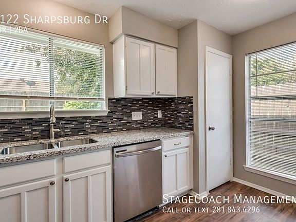 5th image of 7122 Sharpsburg Dr