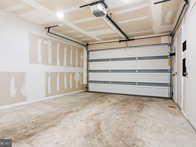 3121 Beach View Ln #A — Photo 31