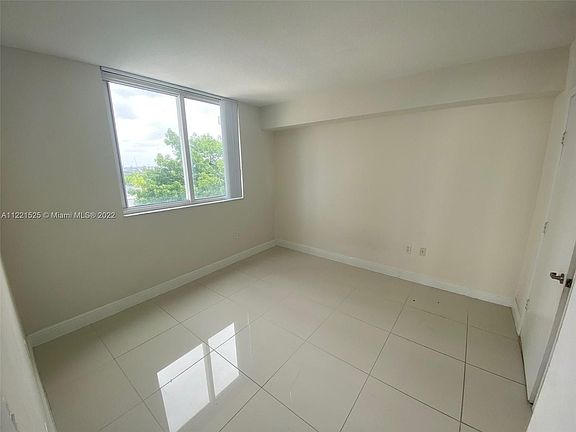 5th image of 1871 NW South River Dr Unit 905