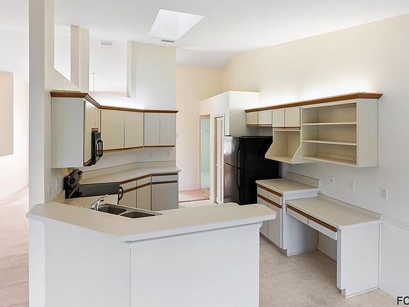 4th image of 13 Banton Ln