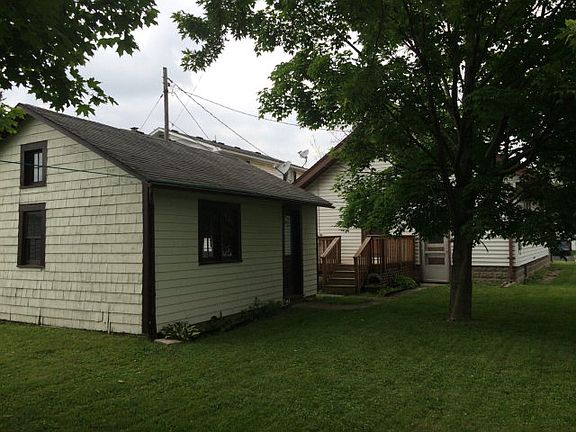 2nd image of 221 Bland Ave
