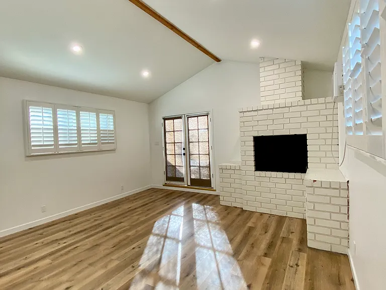 2351 Pepperwood Ave #1/2 — Photo 9