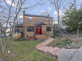 6100 27th St N, Arlington, VA 22207