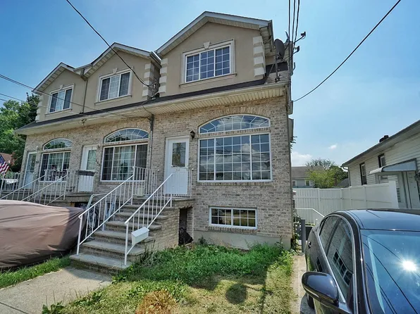 364 Grimsby St, Staten Island, NY 10306