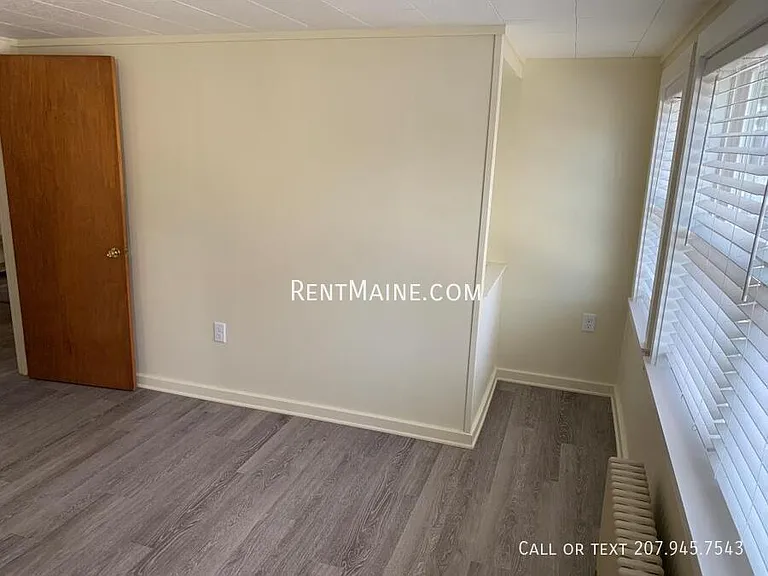 54 Western Ave — Photo 21