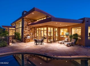 2067 E Desert Garden Dr, Tucson, AZ 85718