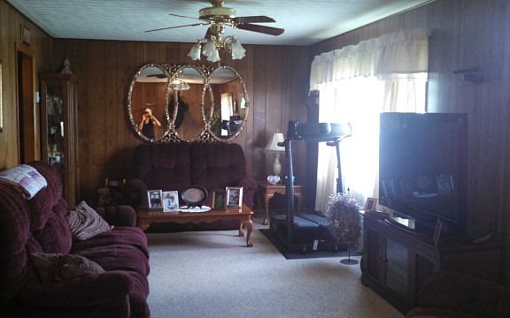 5th image of 7451 Redbud Hwy