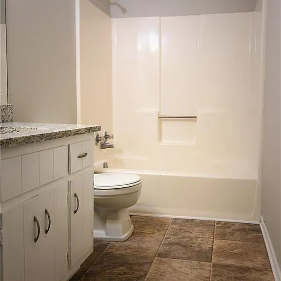 3733 Tree Bark Ln — Photo 6