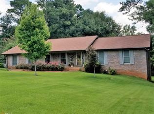 2137 Cedar Dr, Lawrenceville, GA 30043