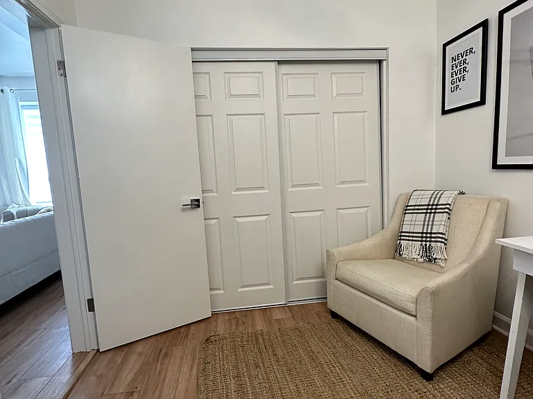 625 S Loomis St #1 — Photo 15