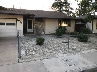 1795 Oppio St, Sparks, NV 89431