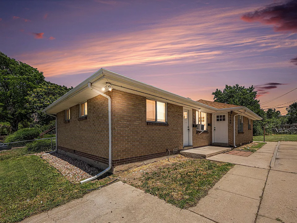 1150 N Rosemary St