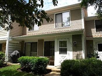 1st image of 431 Kennedy Pl