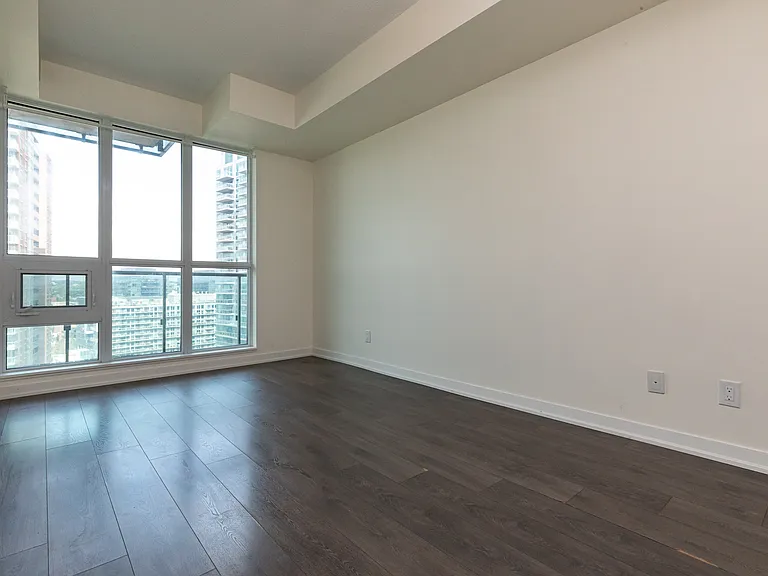 150 E Liberty St #1417 — Photo 15