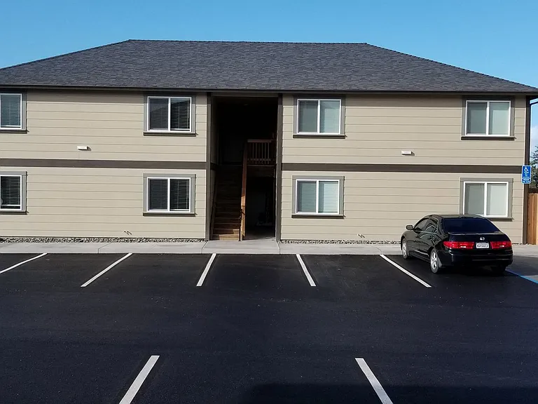 1970 Sagewood Way #201-207 — Photo 3