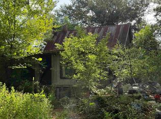 365 County Road 405d, Henderson, TX 75654