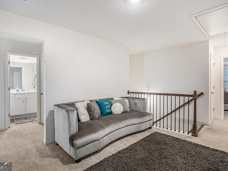 2414 Fitts Dr — Photo 15