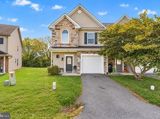 1230 Emilys Ct, Greencastle, PA 17225