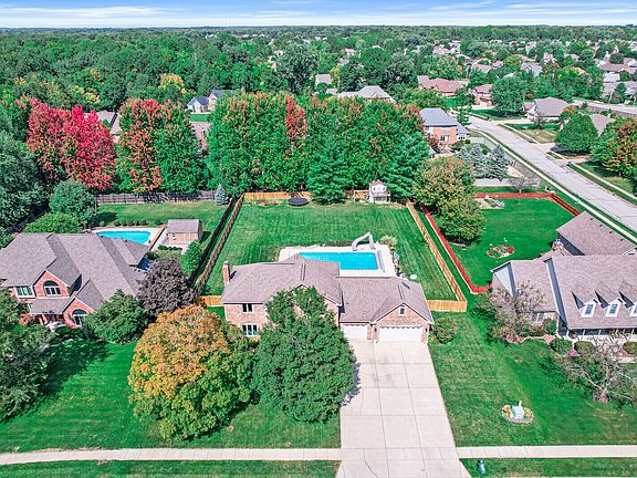 5th image of 6172 Yellow Birch Ct