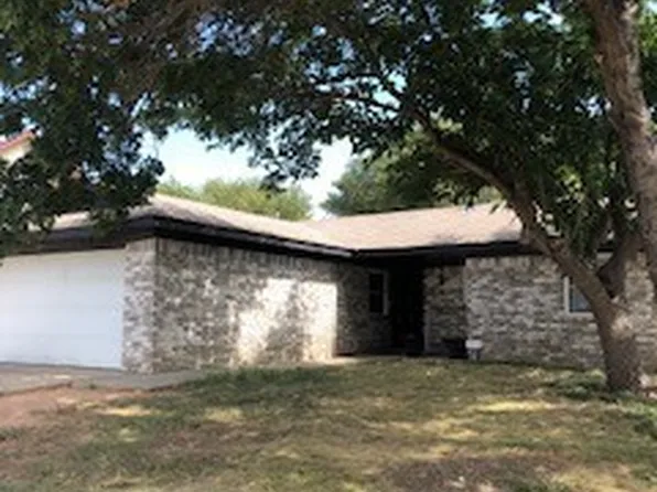 5217 Royce Dr, Amarillo, TX 79110