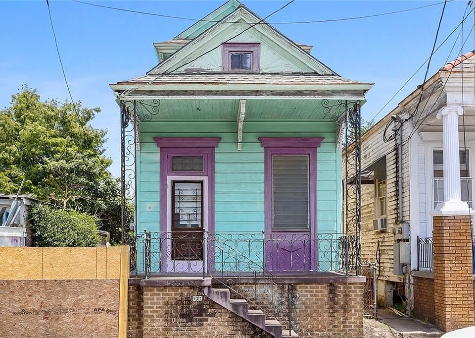 1st image of 927 Franklin Ave