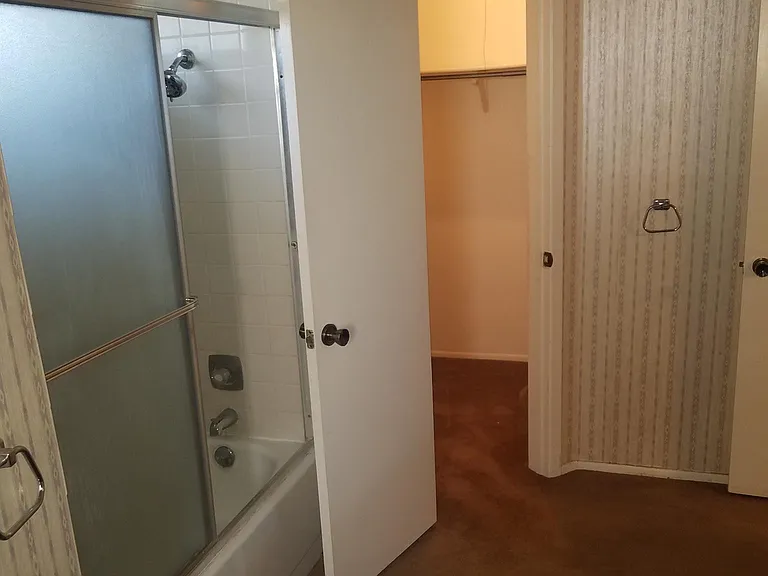 6854 Agua Calientes — Photo 7