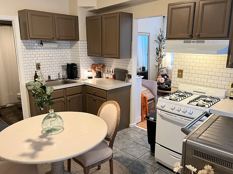 274 Cambridge St #1 — Photo 9